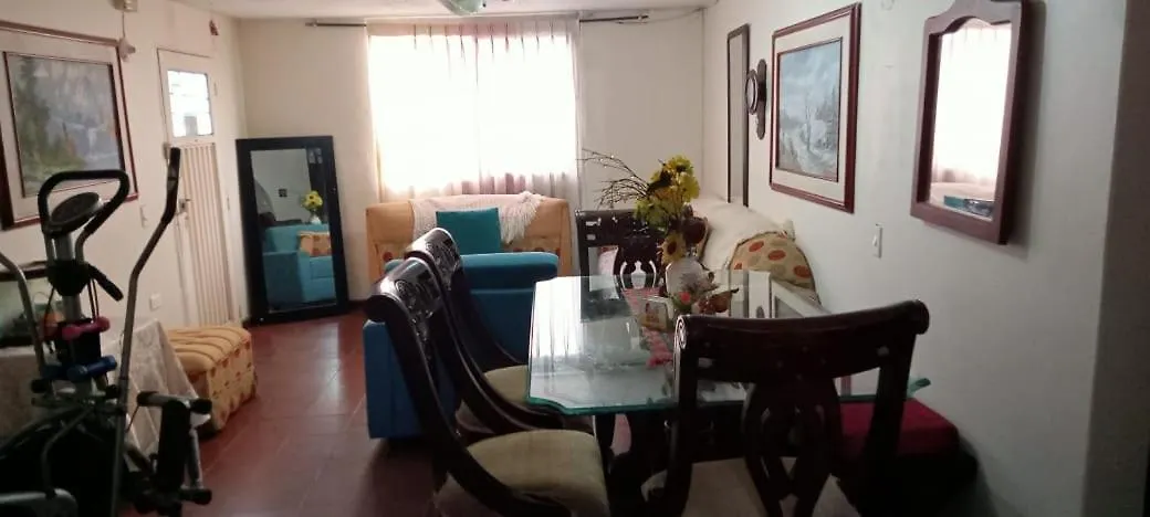 Homestay Habitacion En Apartamento En Los Alcazares Cali Colombia