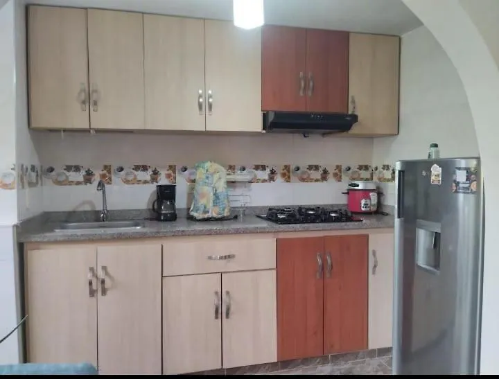 Homestay Habitacion En Apartamento En Los Alcazares Cali