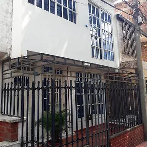  Apartamento Lindo Estudio Con Cama Mezaninie